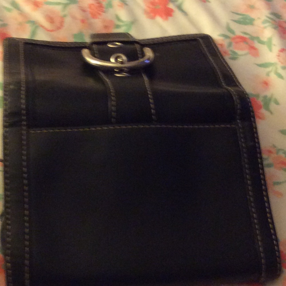 Authentic Coach wallet - Picture 3 of 8